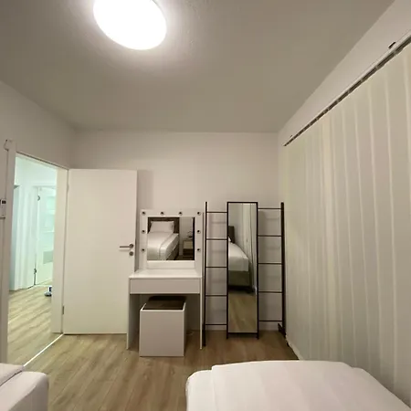 ヴィラ Villa Vogosca